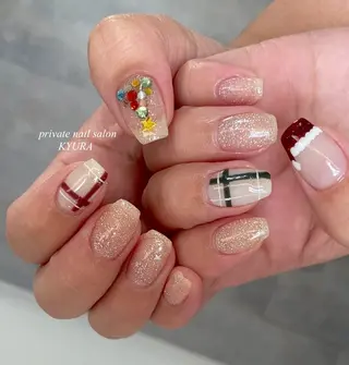 ネイル 大東市ネイルサロン 【KYURA】ｷｭﾗのネイルデザイン