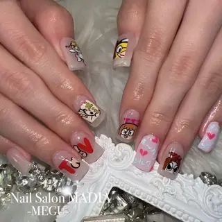 ネイル MADIA藤沢所属・MADIA MEGUのネイルデザイン