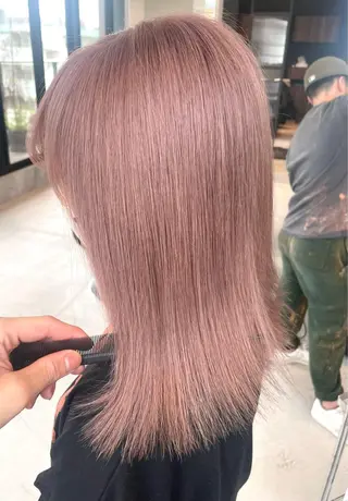 ミディアム カラー Lia所属・皆木 智晴のヘアスタイル