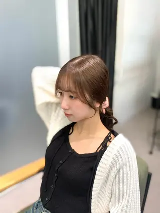 セミロング shes茶屋町アリサ 🎀顔周り×韓国風のヘアスタイル