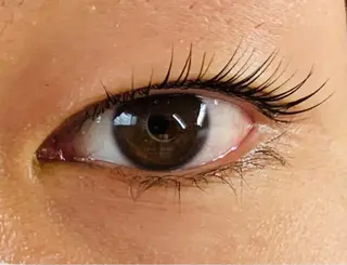 マツエク・マツパ 岡部 梢の眉毛・アイブロウイメージ