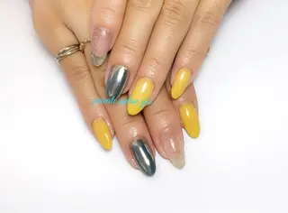 ネイル y' sのネイルデザイン