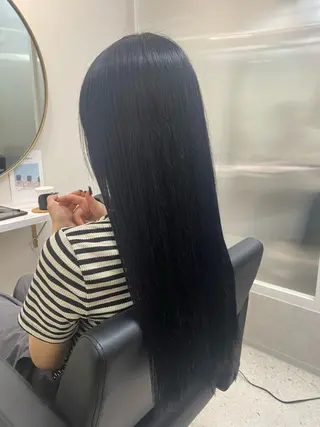 ロング 韓国🇰🇷艶髪 ケアカラーSHURIのヘアスタイル