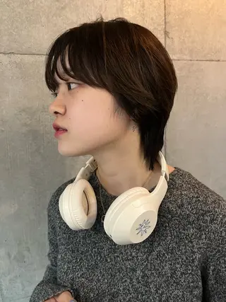 ショート レイヤーカット\ウル フ　chinatsuのヘアスタイル