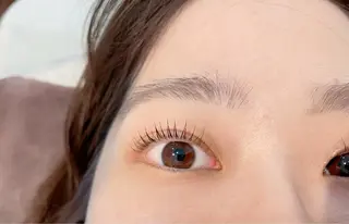 マツエク・マツパ m+eyelash 🩵南森町駅1分🚉のマツエク・マツパデザイン