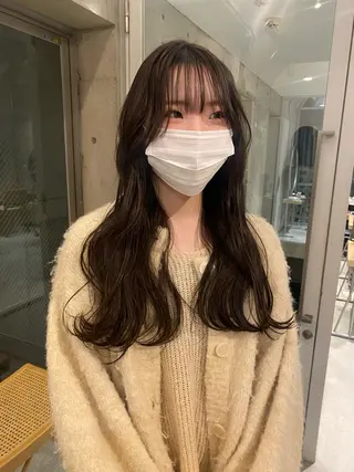 ロング カラー ヘアアレンジ SALOWIN原宿iori店所属・レイヤー🌟艶カラー 🕊まやのヘアスタイル