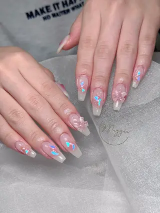 ネイル Maggie Nail🦩のネイルデザイン