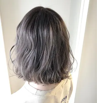 ショート カラー ヘアアレンジ Le/a谷町 野上幹太のヘアスタイル