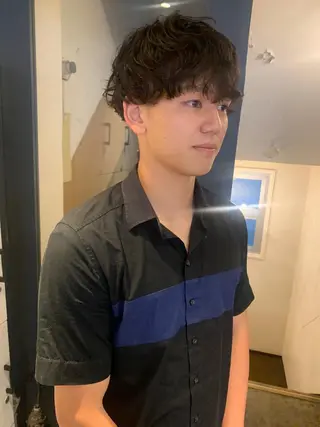 ショート カラー パーマ ヘアアレンジ メンズ キッズ ネイル マツエク・マツパ SALOWIN梅田茶屋町店所属・ウルフレイヤーカット /チヒロのヘアスタイル