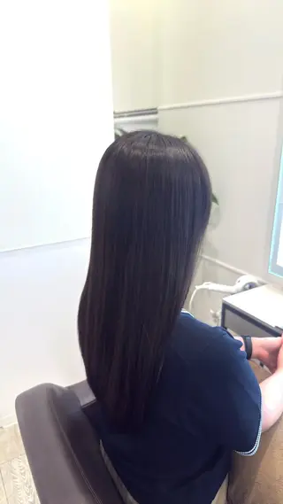 ロング カラー 室 彩雲のヘアスタイル