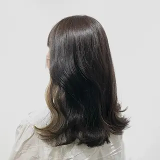 セミロング カラー ヘアアレンジ キヨミ 韓国レイヤーカットのヘアスタイル