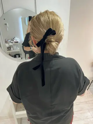 ミディアム 大城 美月のヘアスタイル