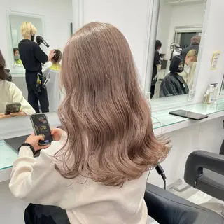 ミディアム ブラウンベージュ🤎 ブリーチなし🤎のヘアスタイル