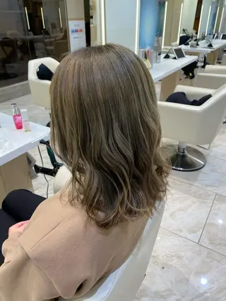 セミロング カラー ナチュラル艶カラー 🤎maoのヘアスタイル