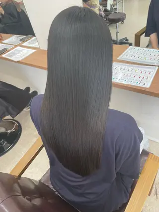 ロング Amelie所属・鈴木 梨瑚のヘアスタイル