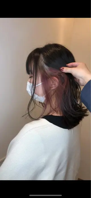 ミディアム カラー 万都里 MATSURIのヘアスタイル