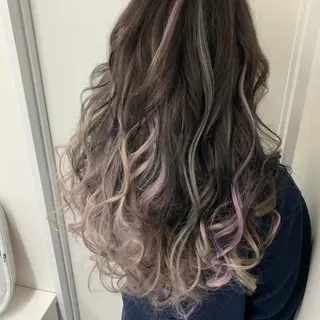 ロング カラー WEST O LAND所属・WEST OLAND 安藤のヘアスタイル