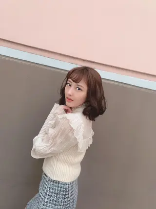 ミディアム ヘアサロンCHARM所属・🌈ハク ユヒのヘアスタイル