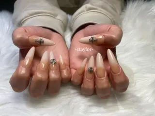 ネイル stayfor_ mamiのネイルデザイン