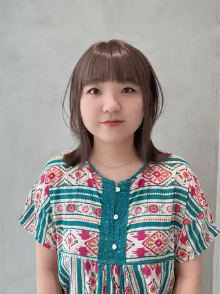 ミディアム カラー 小顔ショート🌿 Say.石川葵のヘアスタイル