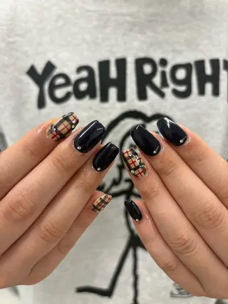 ネイル yuria 🎀海外ネイル🌺のネイルデザイン