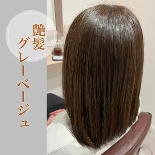 ミディアム 井上 美春のヘアスタイル