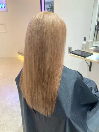 カラー 🌈Agu hair 副店長/岩渕蓮のヘアスタイル