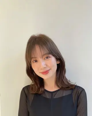 セミロング fifth天神/末廣 和也のヘアスタイル