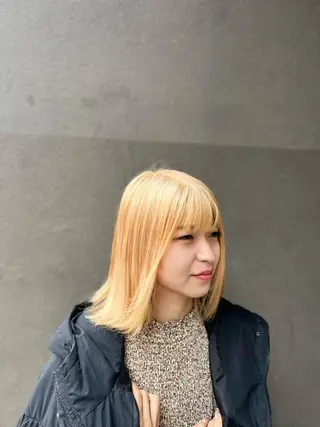 ミディアム カラー 美容室Class所属・🐰ハイトーンカラー 畠山　渡🐰のヘアスタイル