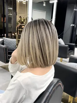 ミディアム senjyu GINZA所属・バレイヤージュ/ハイ ライト/庄司鉄平のヘアスタイル