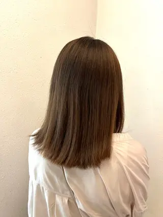 セミロング 三瓶 公子のヘアスタイル
