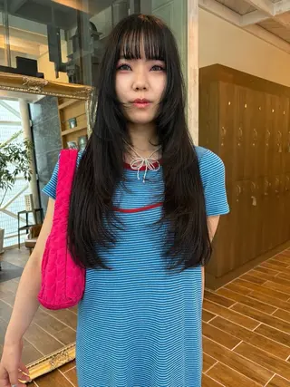 ロング 松野 心音のヘアスタイル
