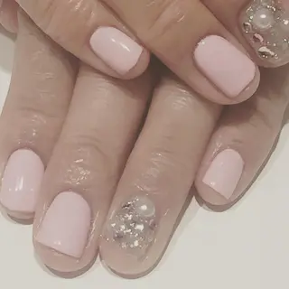 ネイル 田畑 福恵のヘアスタイル