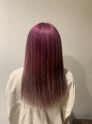 カラー 金子 廉のヘアスタイル