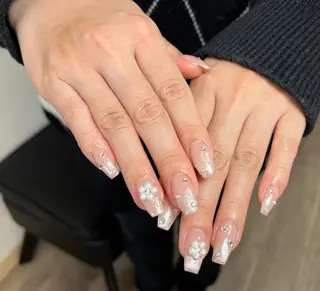 ネイル cie/42° NIJINAのネイルデザイン