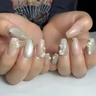 ネイル Legit nail salonのネイルデザイン
