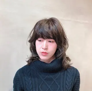 セミロング コクブ アキヨのヘアスタイル