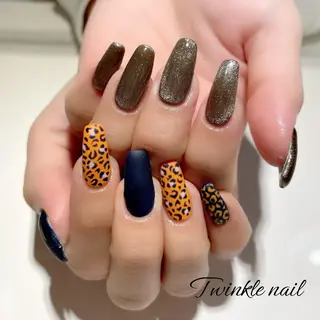 ネイル 中井 綾香の眉毛・アイブロウイメージ