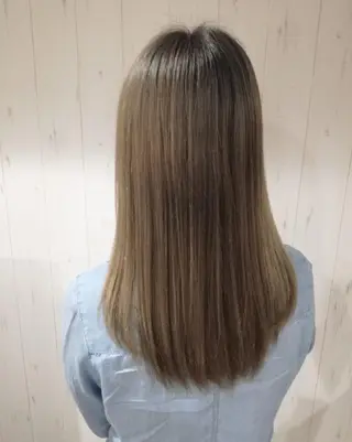 セミロング カラー 西川 敏夫のヘアスタイル