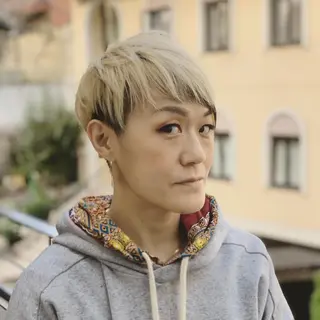 ショート BRAIDS💎愛子 大人ハイライト💎のヘアスタイル