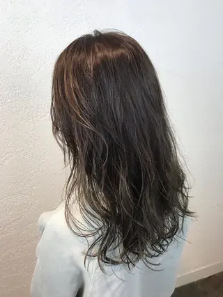 ロング カラー デザインカラー🌈 高木リョウのヘアスタイル