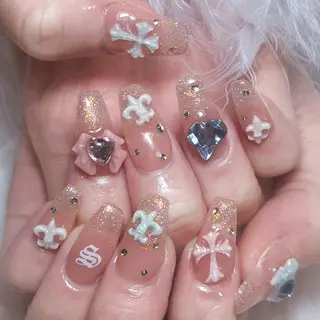 ネイル AYU_ Monster🎀のネイルデザイン