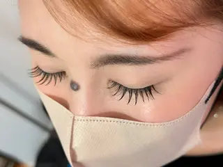 マツエク・マツパ Crazy  Beauty渋谷道玄坂店所属・CRAZY BEAUTYのマツエク・マツパデザイン