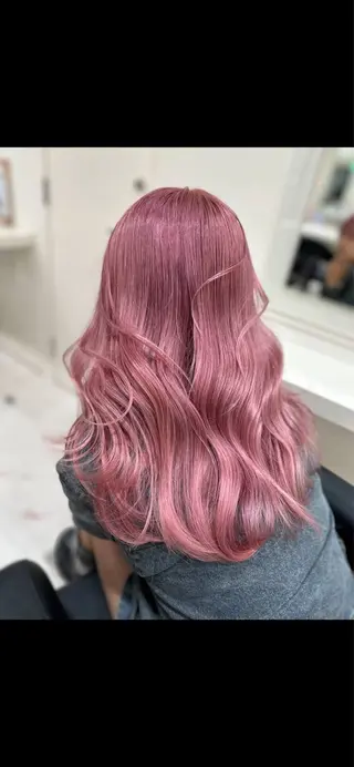 セミロング カラー ヘアアレンジ 韓国レイヤー&ピンク 艶髪🩶maikoのヘアスタイル