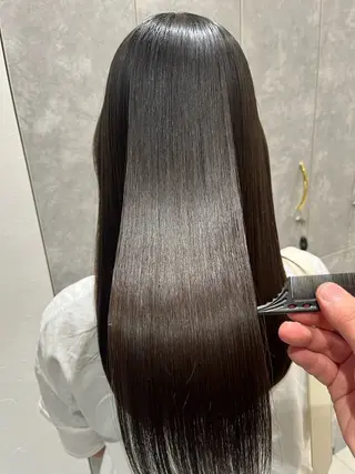 ロング 吹田 駿 髪質改善縮毛矯正のヘアスタイル