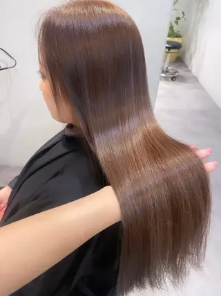 ロング カラー 若月 あやかのヘアスタイル