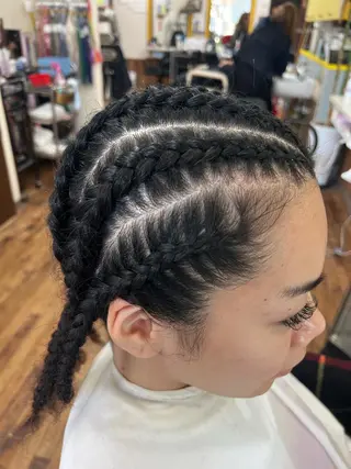 B-W ⭐️REIKOのヘアスタイル