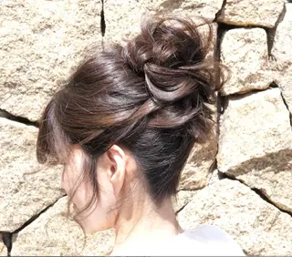 ロング kawakita yoshinoriのヘアスタイル