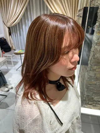 ミディアム 蝦名 怜のヘアスタイル