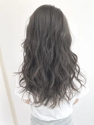 ロング カラー biscohair 髪にドラマを。のヘアスタイル
